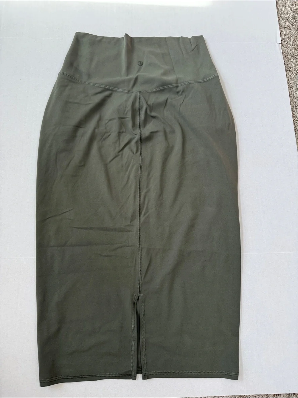 Lululemon Nulu Slim Fit High Rise Skirt Olive Green size 8 - Picture 9 of 12